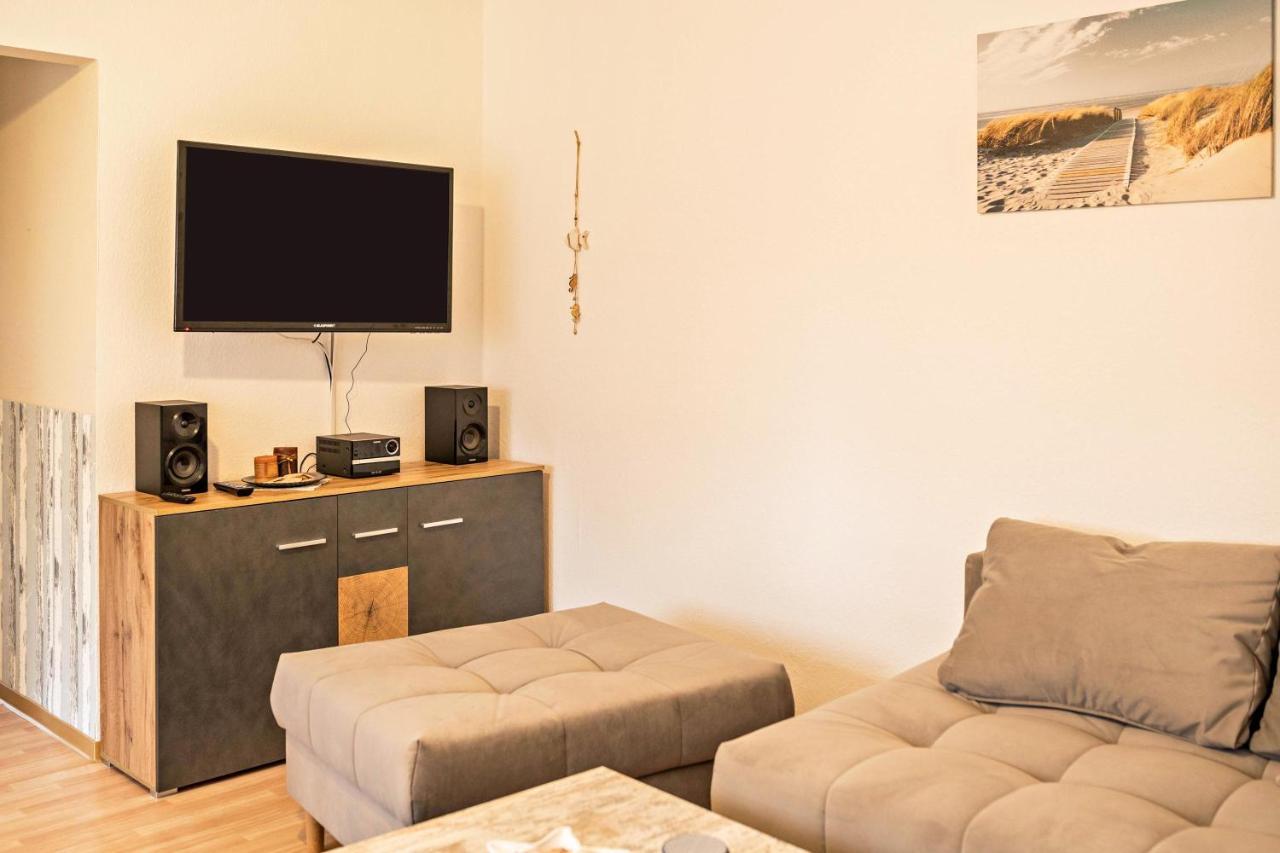 Fewo-Llojan Wiesmoor Extérieur photo
